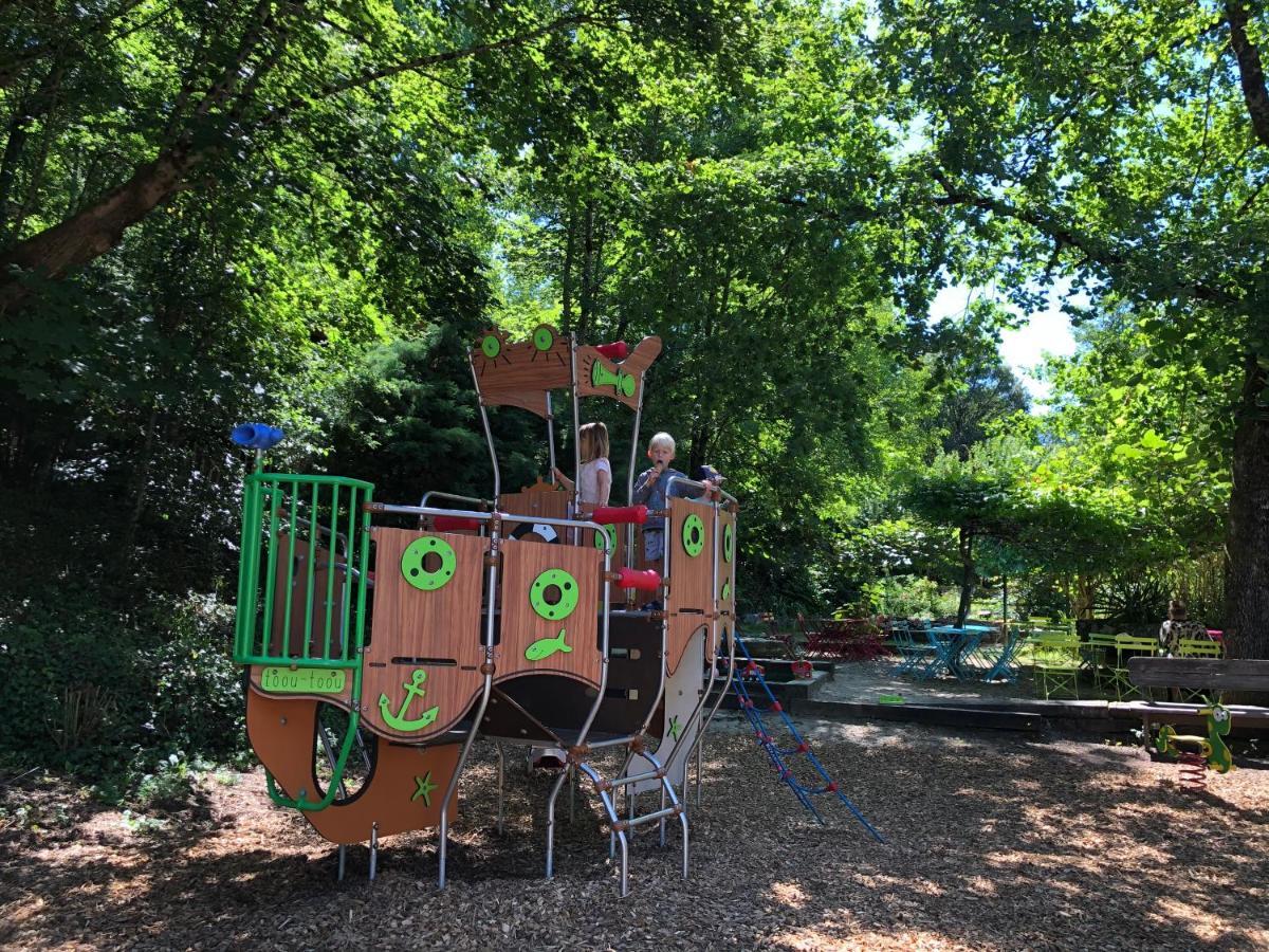 Camping Moulin De Chaules Saint-Constant Экстерьер фото