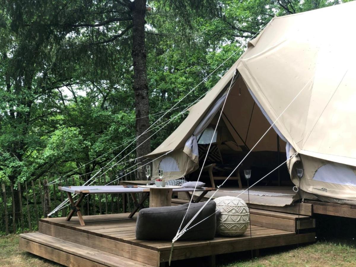 Camping Moulin De Chaules Saint-Constant Экстерьер фото