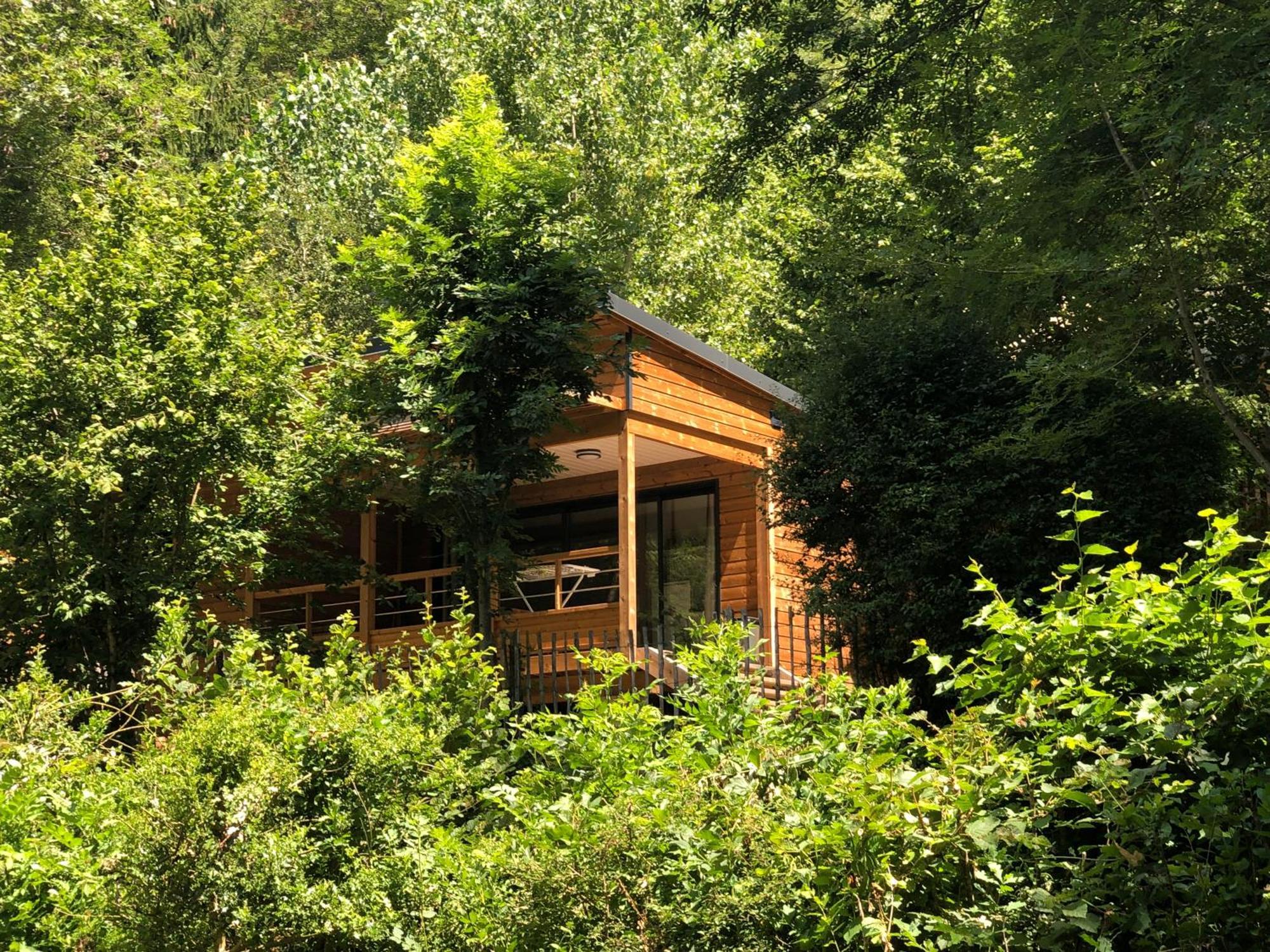 Camping Moulin De Chaules Saint-Constant Экстерьер фото