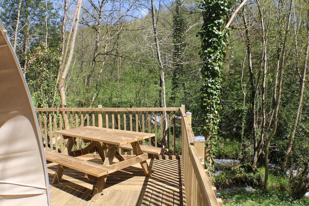 Camping Moulin De Chaules Saint-Constant Экстерьер фото