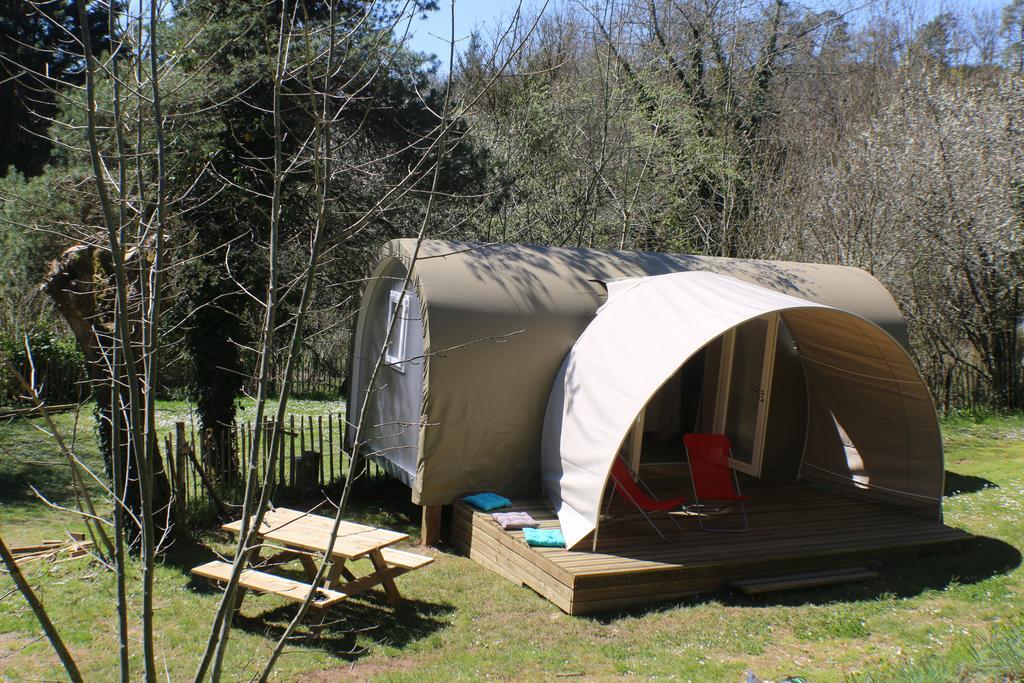 Camping Moulin De Chaules Saint-Constant Экстерьер фото