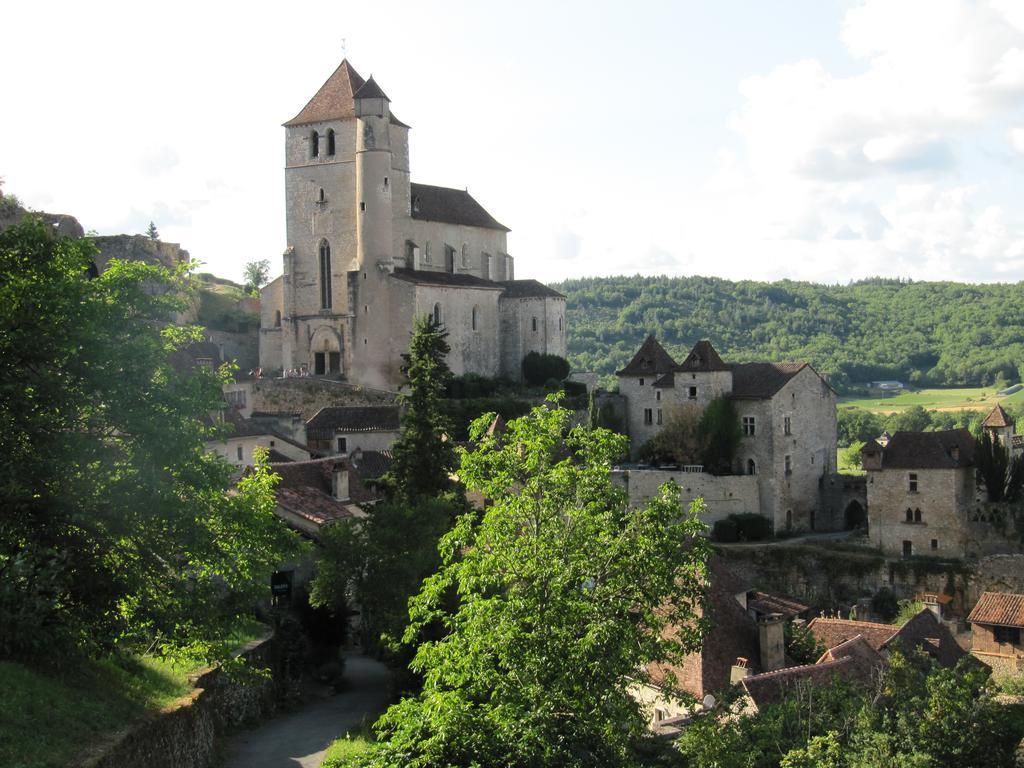 Camping Moulin De Chaules Saint-Constant Экстерьер фото
